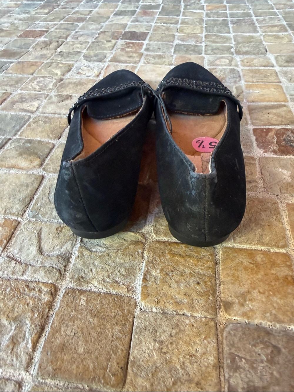 Women’s Black Embellished Pointed-Toe Flats - Picture 2 of 5